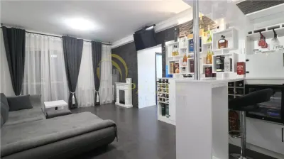 Apartament de 3 camere, Copou, etaj 2 cu mutare imediata - foto 2