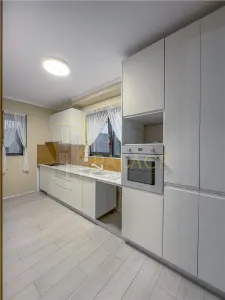 Vila individuala de vanzare in Visan ,eleganta, confort si panorama spectaculoasa - foto 12