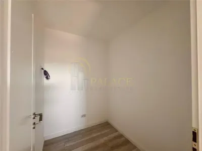 Vila individuala de vanzare in Barnova, zona retrasa si linistita - foto 13