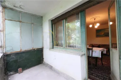 Apartament de 3 camere decomandat, etaj 2,  Podu Ros, Liceul Racovita - foto 13