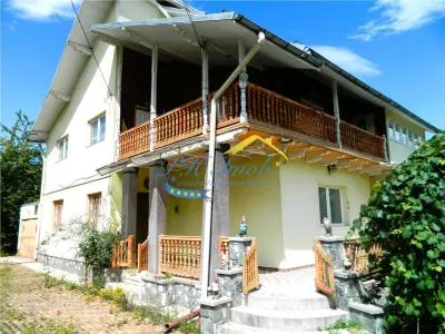 Casa de vanzare, Breaza Prahova - foto 1