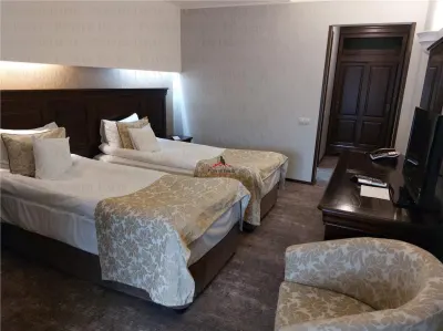 APARTAMENT 3 CAMERE, RENOVAT IN HOTELUL ALPIN, DIN POIANA BRASOV - foto 14