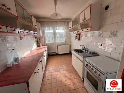 Apartament cu 4 camere de vânzare in Dambu - Targu Mures