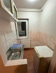 LIPOVEI - APARTAMENT 1 CAMERA - mobilat,utilat - foto 2