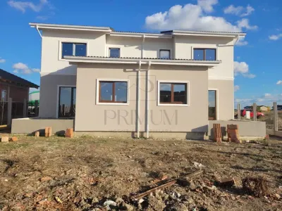 Duplex nou - 3 dormitoare - toate utilitatile - posibilitate alegere finisaje - foto 5