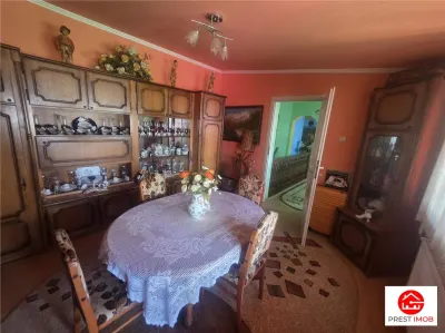 casa de vanzare 6 camere, 2 bai,garaj, 7 Noiembrie, Targu Mures - foto 21