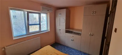 Simion Barnutiu - 2 Camere - Centrala proprie - Renovat - Spatios - foto 3