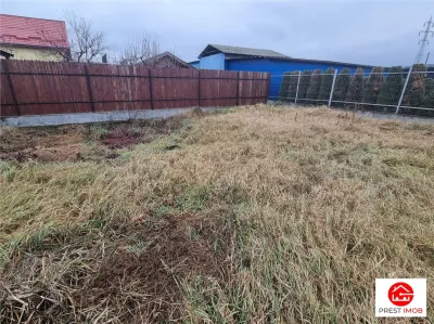 de vanzare casa la standarde ridicate 4 camere, 3 bai, garaj incorporat , 5 arii teren in Sancraiul de Mures - foto 2