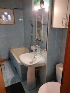 Apartament 3 camere | 55 mp | Centrală proprie | Zona Cetății - foto 6