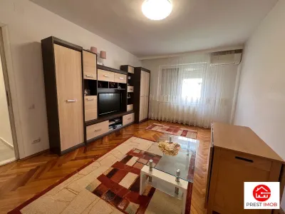 De inchiriat apartament 3 camere in Tudor - foto 1