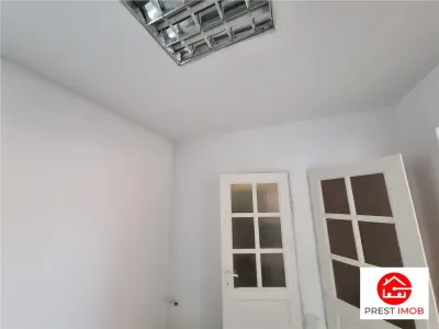 Apartament de 62 mp , parte din casa, cu intrare separata, posibil spatiu comercial, semicentral , Targu Mures - foto 10