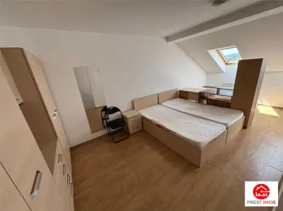 Apartament de inchiriat in zona 7 noiembrie - foto 3