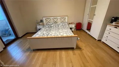 BUCOVINA - RENOVAT - ETAJ 1 - BLOC IZOLAT - 4 CAMERE - 2 BAI - 2 BALCOANE - CENTRALA PROPRIE - RULOURI - foto 7