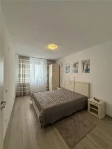 GIROC ESO - 3 Camere - Etaj 2 - LIFT - Balcon spatios - foto 4