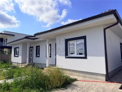 DUPLEX PE PLAN - FINISAJE LA ALEGERE - LINISTE SI INTIMITATE - Mosnita Veche
