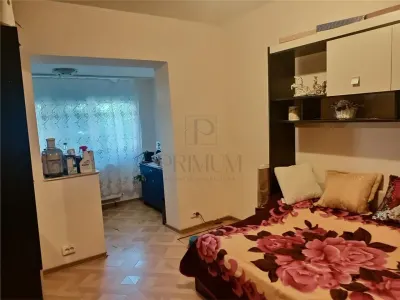 ARADULUI - Bloc Izolat - 4 Camere - 2 bai - PARTER - Centrala proprie - Clima - foto 7