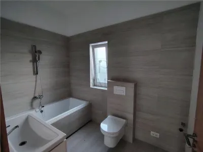Duplex separat prin dressing - suprafete generoase - zona linistita - foto 6
