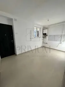 CENTRAL - 2 Camere - Centrala proprie - Etaj intermediar - LIFT - Fatata renovata - foto 4