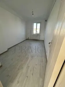 CENTRAL - 2 Camere - Centrala proprie - Etaj intermediar - LIFT - Fatata renovata - foto 5