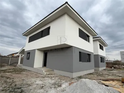 Duplex la asfalt - separat prin camara - 5 camere - foto 2