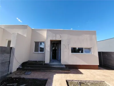 Duplex superb - zona foarte buna - finisaje superbe - foto 2