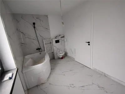 COMISION 0% - Duplex modern separat prin baie - zona linistita - pompa caldura - foto 10