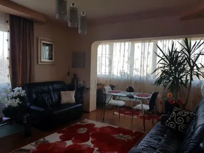 TIPOGRAFILOR - 3 CAM - DECOMANDAT - 2 BAI - BOXA - CENTRALA/AC - SPATIOS - ETJ.3. - foto 5