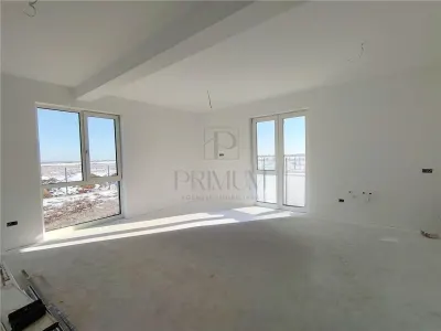 Duplex 5 camere - personalizare interioara - Mosnita Noua
