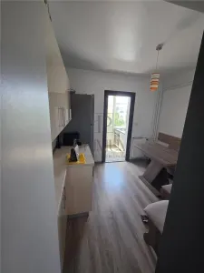 GIROCULUI | 3 CAM | DECOMANDAT | 2 BAI | ANVELOPAT | RENOVAT | ET.3 - foto 4