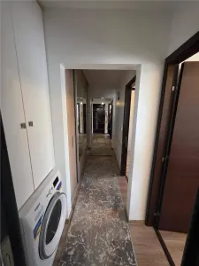 GIROCULUI | 3 CAM | DECOMANDAT | 2 BAI | ANVELOPAT | RENOVAT | ET.3 - foto 9