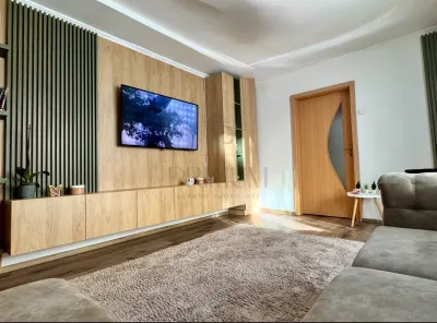 SAGULUI - 2 CAMERE - LIFT - CENTRALA PROPRIE - AMENAJAT - ZONA BUNA - DISPONIBIL IMEDIAT - Timisoara