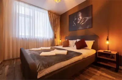 CENTRAL - CITY OF MARA - 2 CAMERE - LUX - EXCELENT INVESTITIE - foto 4