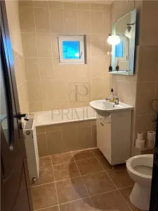 SOARELUI - ETAJ 3 - BLOC IZOLAT - 3 CAMERE - 2 BAI - 2 BALCOANE - DECOMANDAT - CENTRALA PROPRIE - foto 5