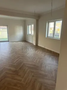 DUMBRAVITA - CENTRAL - DUPLEX - 4 CAMERE - 3 BAI - INCALZIRE PARDOSEALA - CLIMA - SEMINEU - foto 10