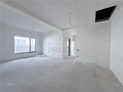 Duplex 3 camere - teren generos - compartimentare excelenta - foto 3
