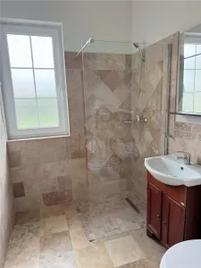 Duplex mobilat - curte amenajata - toate utilitatile - foto 10