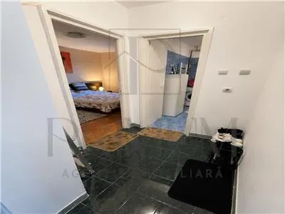 PIATA 700 - 2 CAMERE - ETAJUL 2 - CENTRALA PROPRIE - ZONA EXCELENTA - foto 6