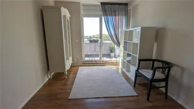 ARADULUI | PENTHOUSE 3 CAM | 2 BAI | 3 TERASE | LIFT | RENOVAT - MOBILA - UTILAT || - foto 3