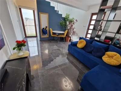 CALEA URSENI P+1E+POD, DUPLEX 3 CAMERE, 2 BAI, CENTRALA PROPRIE, INCALZIRE IN PARDOSEALA - Timisoara