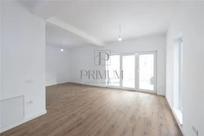Duplex separat prin casa scarii - design modern - zona excelenta - foto 9