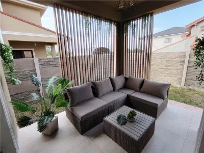 Duplex separat prin carport - Mobilat lux - Panouri si Asfalt - foto 10