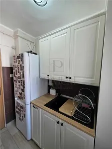 GHEORGHE LAZAR - RENOVAT - LIFT - 3 CAMERE - CENTRALA PROPRIE - foto 3