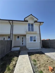 DUPLEX 4 CAMERE - DORMITOR LA PARTER - BUCATARIE INCHISA - foto 2