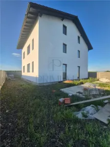 DUPLEX IMENS - MOSNITA VECHE -  VEDERE PADURE  611 MP TEREN - 160 MP UTILI - foto 4