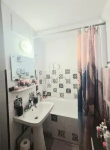 Dambovita - 2 Camere - Etaj 2 - Bloc izolat - foto 10