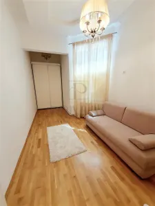 BAILE NEPTUN - RENOVAT LUX - 3 CAMERE - 2 BAI - INCALZIRE PARDOSEALA - CLIMA - CLADIRE ISTORICA - foto 10