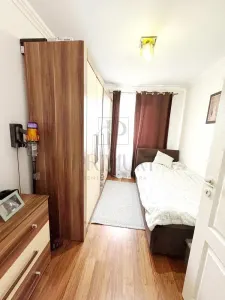 CETATII - 3CAM - RENOVAT - CENTRALA PROPRIE/AC - ETAJ 1 - BOXA - ZONA EXCELENTA - foto 3