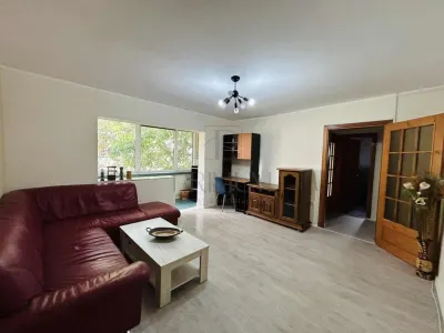COMPLEX STUDENTESC | 3 CAM | 2 BAI | 2 BALCOANE | CENTRALA | ZONA DE INTERES - Timisoara