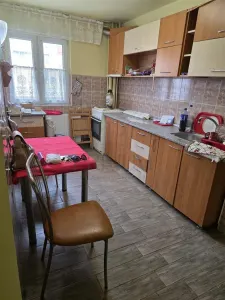 SAGULUI - ETAJ 2 - BLOC IZOLAT - 3 CAMERE - DEBARA - CENTRALA PROPRIE - CLIMA - Timisoara