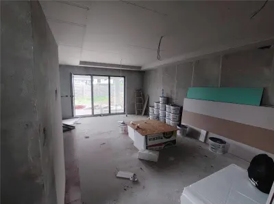 DUPLEX SEPARAT PRIN C.T - ZONA DE TOP - 5 CAMERE - foto 3